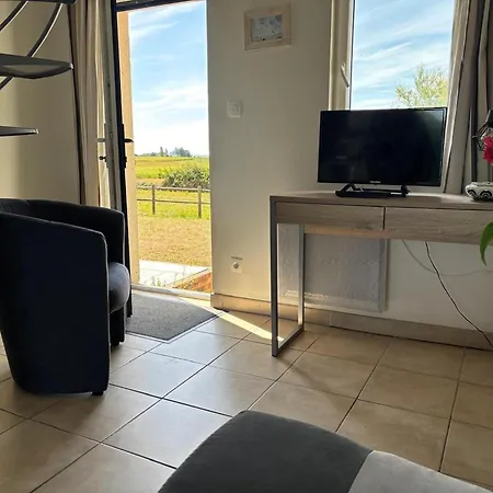 Charming Normandy Escape For Three Casa vacanze